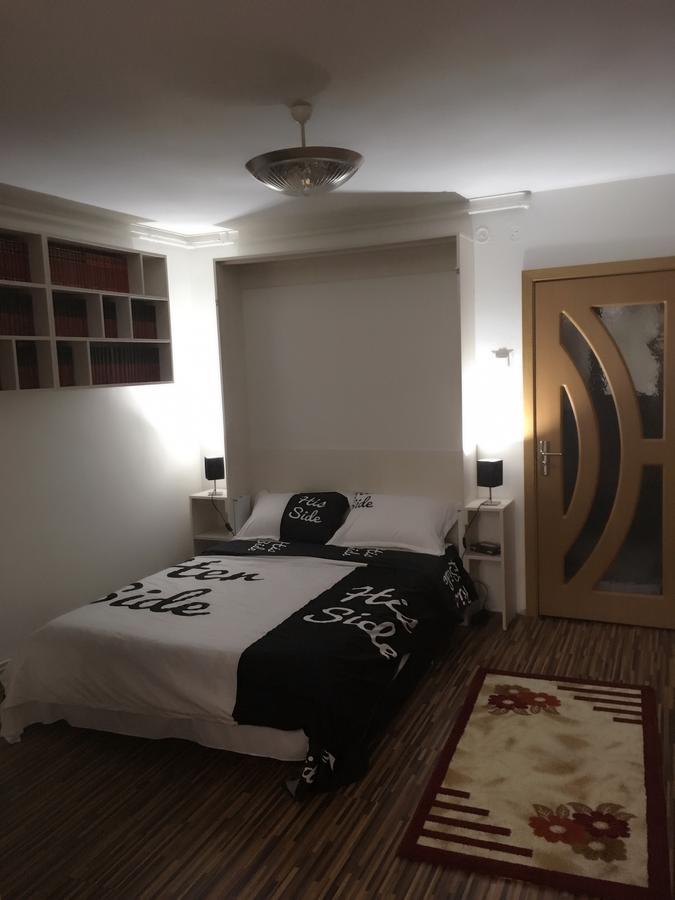 Apartament Dacia เตอร์กู-มูเรช ภายนอก รูปภาพ